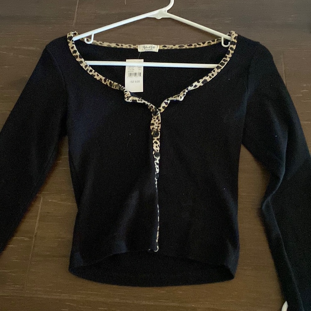 NWT black and cheetah brandy long sleeve